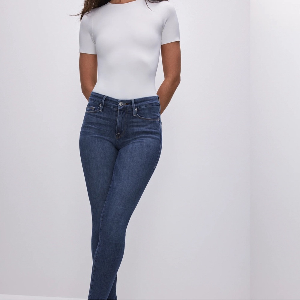 NWT- Good American Frayed Skinny Jeans (size 12/31)